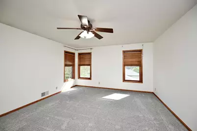 1555  48th Ave, Goodview, MN 55987 - Photo 17