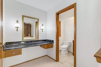 2505  Almesbury Ave, Brookfield, WI 53045 - Photo 15