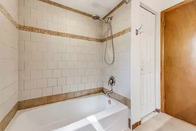 2505  Almesbury Ave, Brookfield, WI 53045 - Photo 19