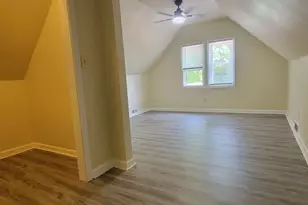 1201 S 75th St, West Allis, WI 53214 - Photo 17