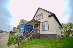1925 W Center St, Milwaukee, WI 53206 - Photo 1