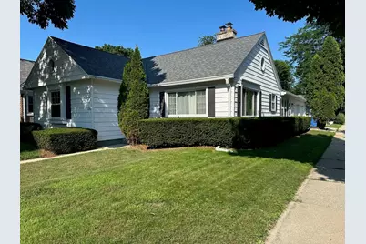 5100 N Idlewild Ave, Whitefish Bay, WI 53217 - Photo 1