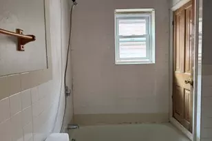 3272 N Holton St, Milwaukee, WI 53212 - Photo 17