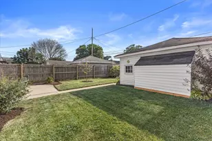 2020 Deane Blvd, Racine, WI 53403 - Photo 17