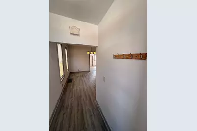 1433 W National Ave, Milwaukee, WI 53204 - Photo 3