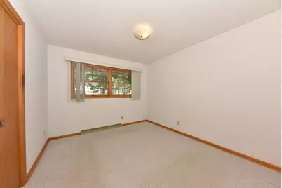 2017  Chestnut St, West Bend, WI 53095 - Photo 13