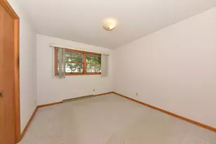 2017 Chestnut St, West Bend, WI 53095 - Photo 13