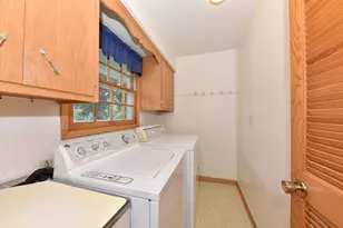 2017 Chestnut St, West Bend, WI 53095 - Photo 9