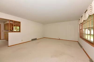 2017  Chestnut St, West Bend, WI 53095 - Photo 3
