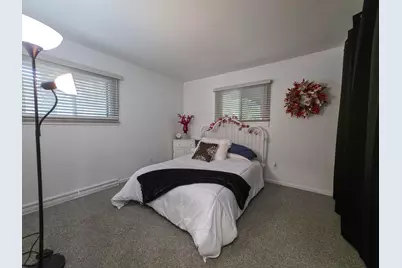 709 N Water St, Watertown, WI 53098 - Photo 33