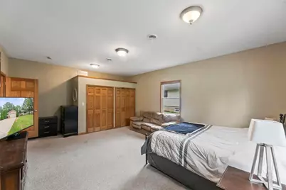 S25W26005  Mac Arthur Rd, Waukesha, WI 53188 - Photo 9