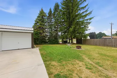 811  Dreifuerst Rd #815, Plymouth, WI 53073 - Photo 29