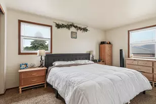 811 Dreifuerst Rd, Plymouth, WI 53073 - Photo 9