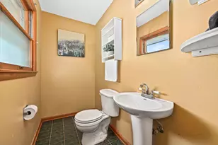 5558 W Donna Dr, Brown Deer, WI 53223 - Photo 19