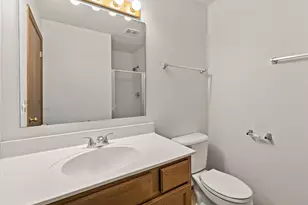 364 Minz Park Cir, West Bend, WI 53095 - Photo 15