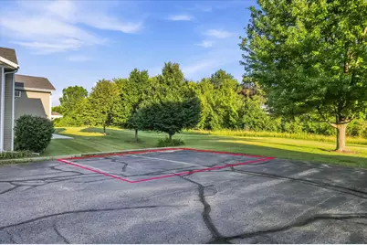 364  Minz Park Cir #5, West Bend, WI 53095 - Photo 21