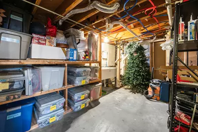2154  Empire Dr, Waukesha, WI 53186 - Photo 27