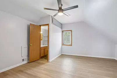 1401  Manitoba Ave, South Milwaukee, WI 53172 - Photo 19