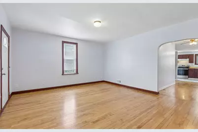 1401  Manitoba Ave, South Milwaukee, WI 53172 - Photo 5