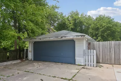 1401  Manitoba Ave, South Milwaukee, WI 53172 - Photo 25