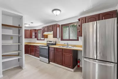 1401  Manitoba Ave, South Milwaukee, WI 53172 - Photo 9