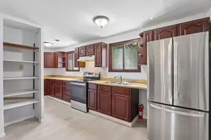 1401 Manitoba Ave, South Milwaukee, WI 53172 - Photo 9