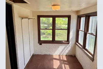 1719  Milwaukee Ave, South Milwaukee, WI 53172 - Photo 9