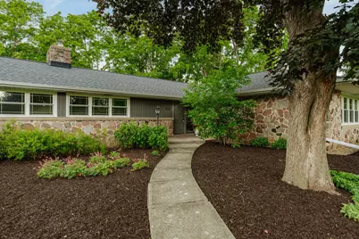 2355 N 147th St, Brookfield, WI 53005 - Photo 3