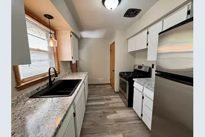 5905 N 66th St #Lower, Milwaukee, WI 53218 - Photo 15