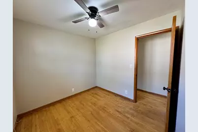 5905 N 66th St #Lower, Milwaukee, WI 53218 - Photo 7