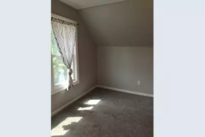 5553 N 32nd St, Milwaukee, WI 53209 - Photo 13