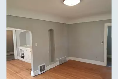 5553 N 32nd St, Milwaukee, WI 53209 - Photo 5