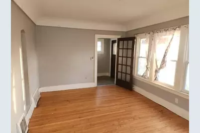 5553 N 32nd St, Milwaukee, WI 53209 - Photo 11