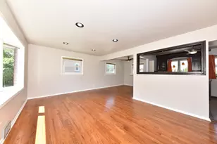 8935 N Navajo Rd, Bayside, WI 53217 - Photo 15