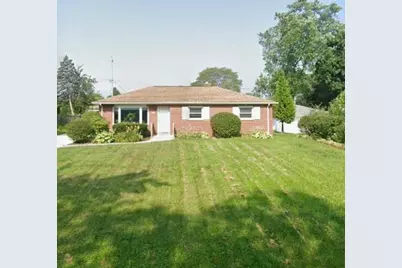 8935 N Navajo Rd, Bayside, WI 53217 - Photo 1