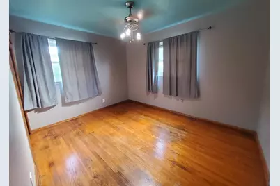 8935 N Navajo Rd, Bayside, WI 53217 - Photo 19