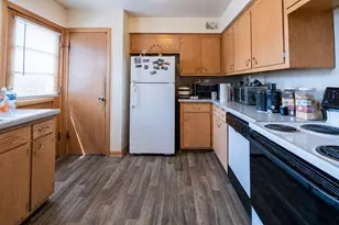4203 N 91st St, Milwaukee, WI 53222 - Photo 9