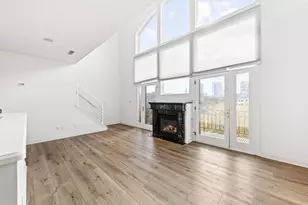 1515 N Van Buren St, Milwaukee, WI 53202 - Photo 13