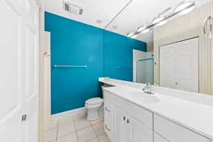 1515 N Van Buren St, Milwaukee, WI 53202 - Photo 25