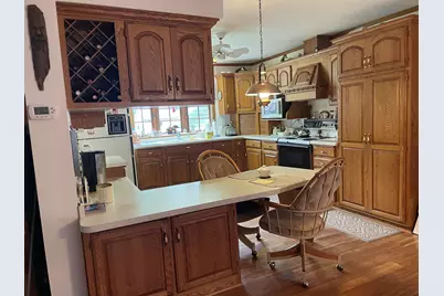 W5550  Oakdale Dr, Germantown, WI 53950 - Photo 11