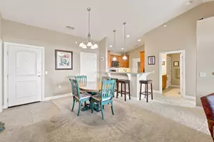 173 N Lapham St, Oconomowoc, WI 53066 - Photo 5