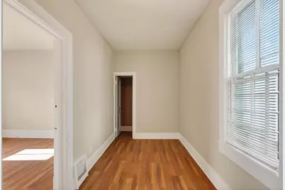 3529 N 11th St, Milwaukee, WI 53206 - Photo 19