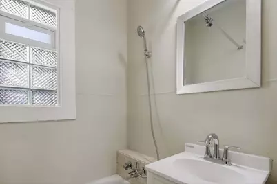 3529 N 11th St, Milwaukee, WI 53206 - Photo 23