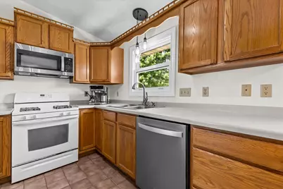 N6640  Laural Rd, Elkhorn, WI 53121 - Photo 11