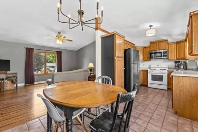 N6640  Laural Rd, Elkhorn, WI 53121 - Photo 7
