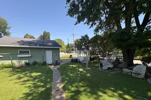 218 Cottage St, Sparta, WI 54656 - Photo 31