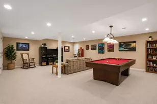 10752 N Oxford Ct, Mequon, WI 53092 - Photo 23