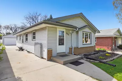 2125 N 113th St, Wauwatosa, WI 53226 - Photo 3