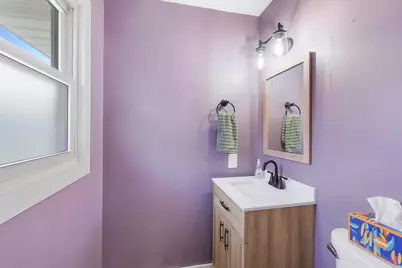 2125 N 113th St, Wauwatosa, WI 53226 - Photo 15