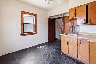 825 W Burleigh St, Milwaukee, WI 53206 - Photo 7